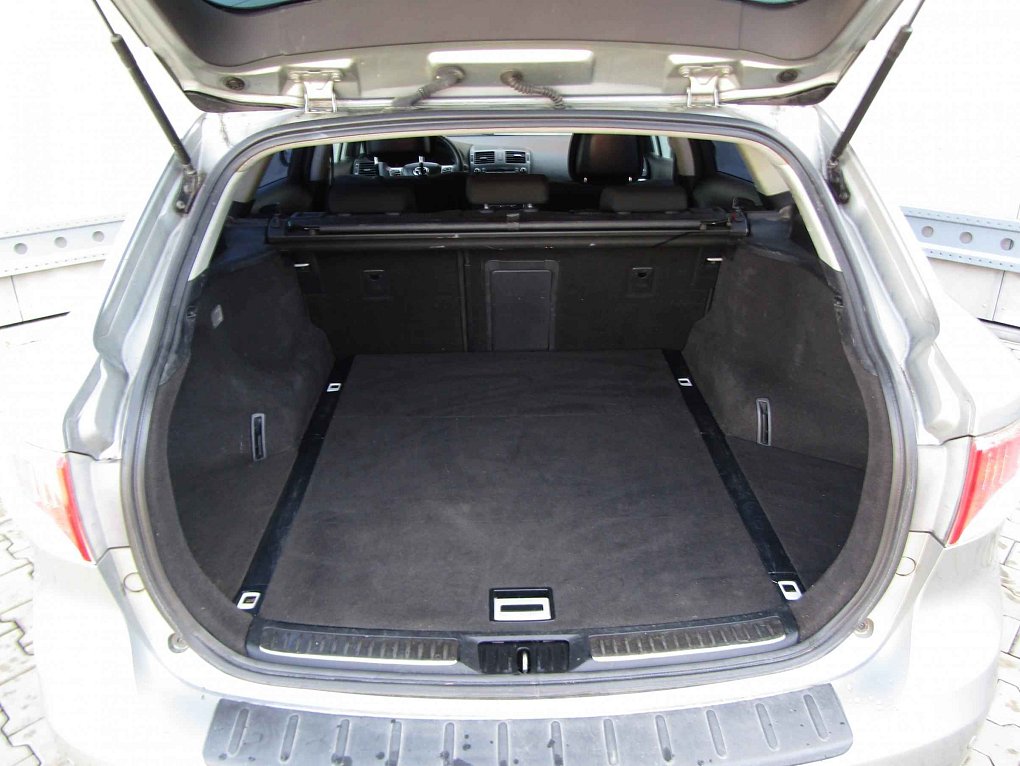 Toyota Avensis 1.8 i 