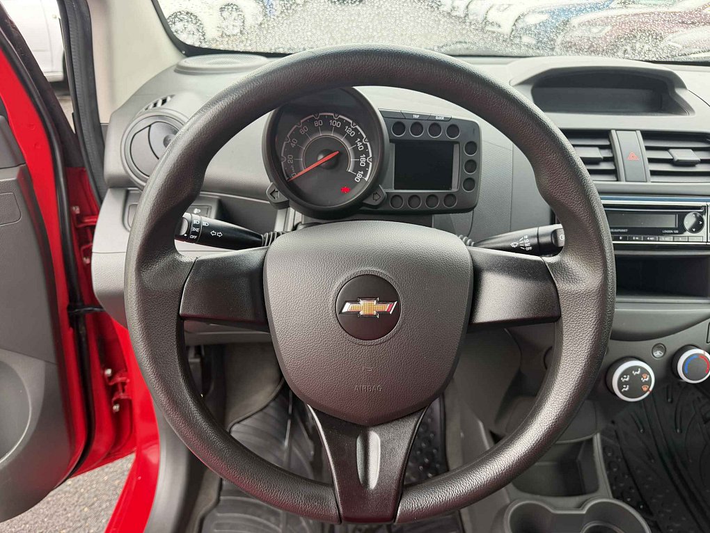 Chevrolet Spark 1.0i 