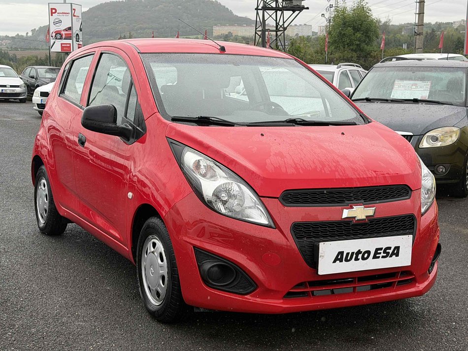 Chevrolet Spark 1.0i 