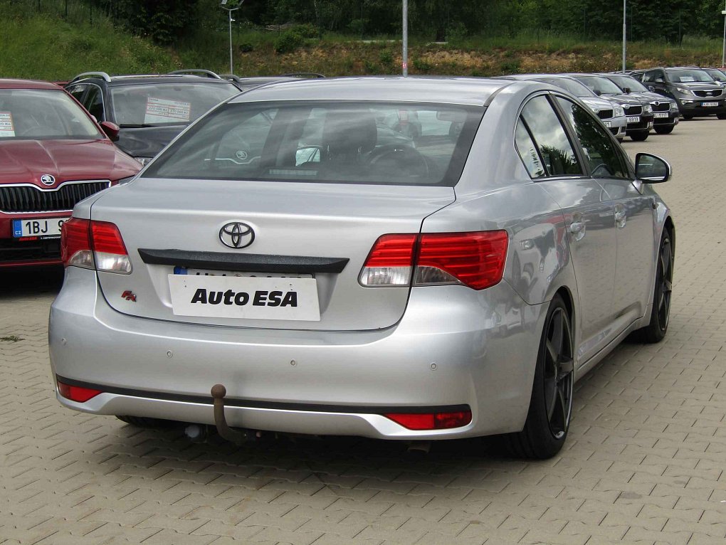 Toyota Avensis 2.2D 