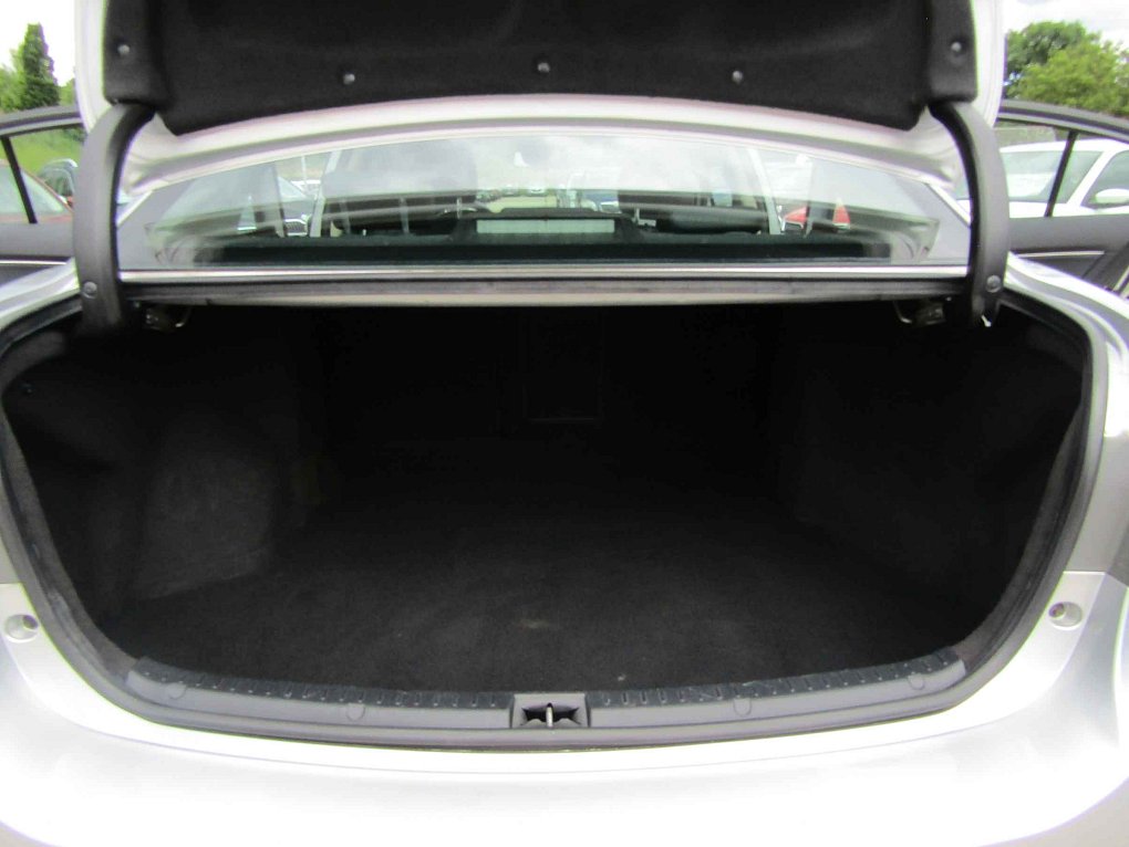Toyota Avensis 2.2D 