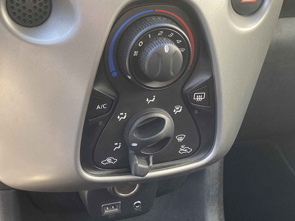 Peugeot 108 1.2 PT Active