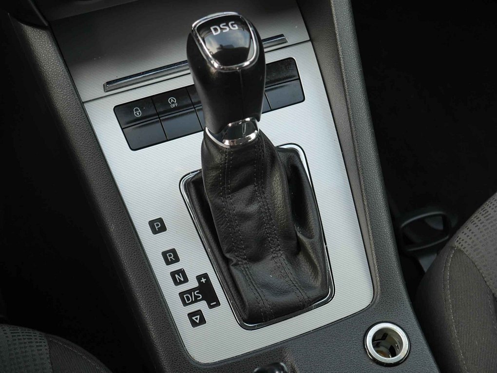 Škoda Octavia III 2.0 TDi Elegance