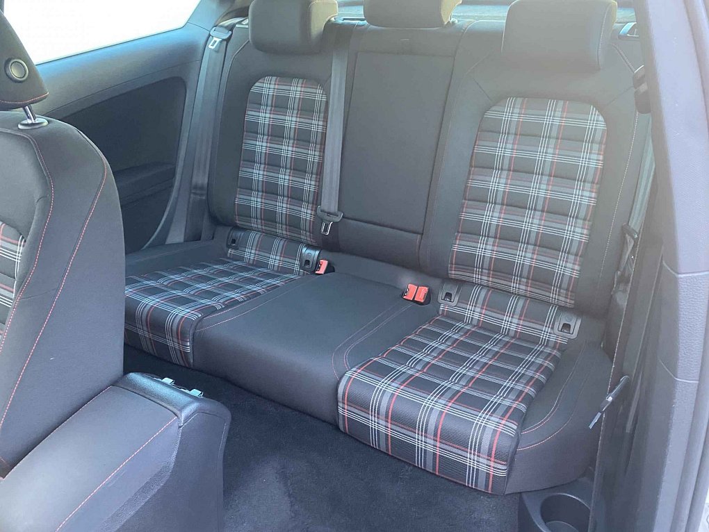 Volkswagen Golf 2.0 TSi GTi