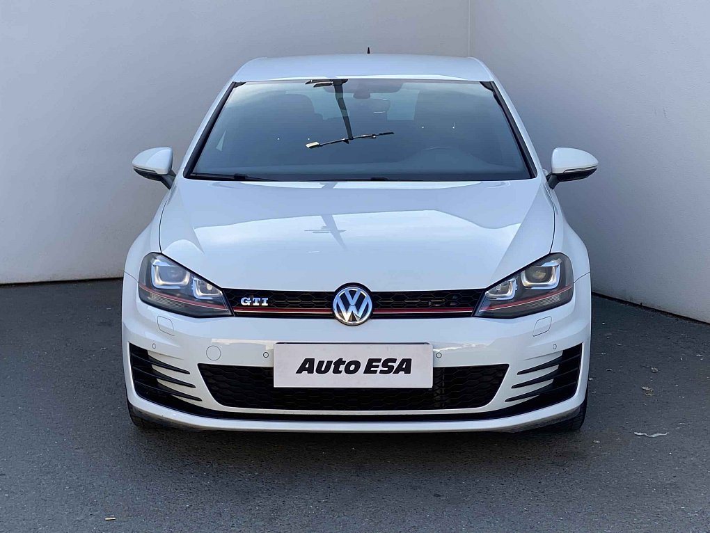 Volkswagen Golf 2.0 TSi GTi