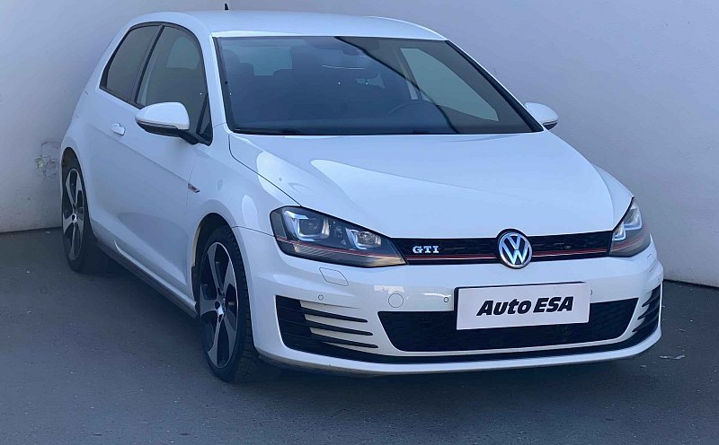 Volkswagen Golf 2.0 TSi GTi