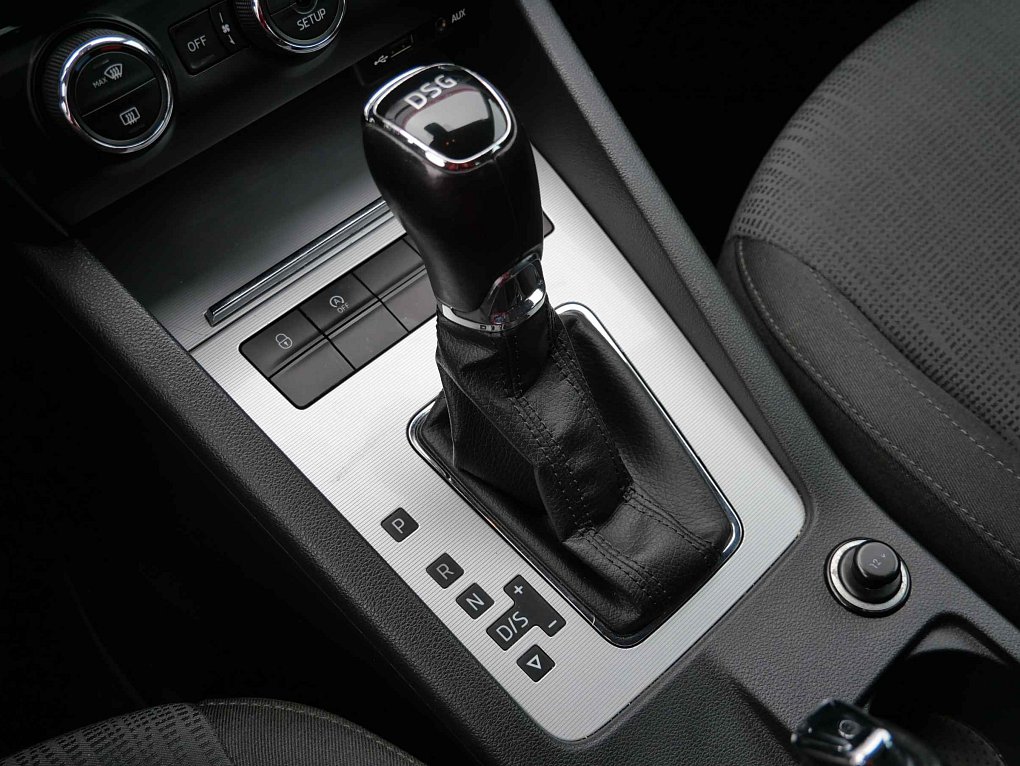 Škoda Octavia III 2.0TDi Elegance