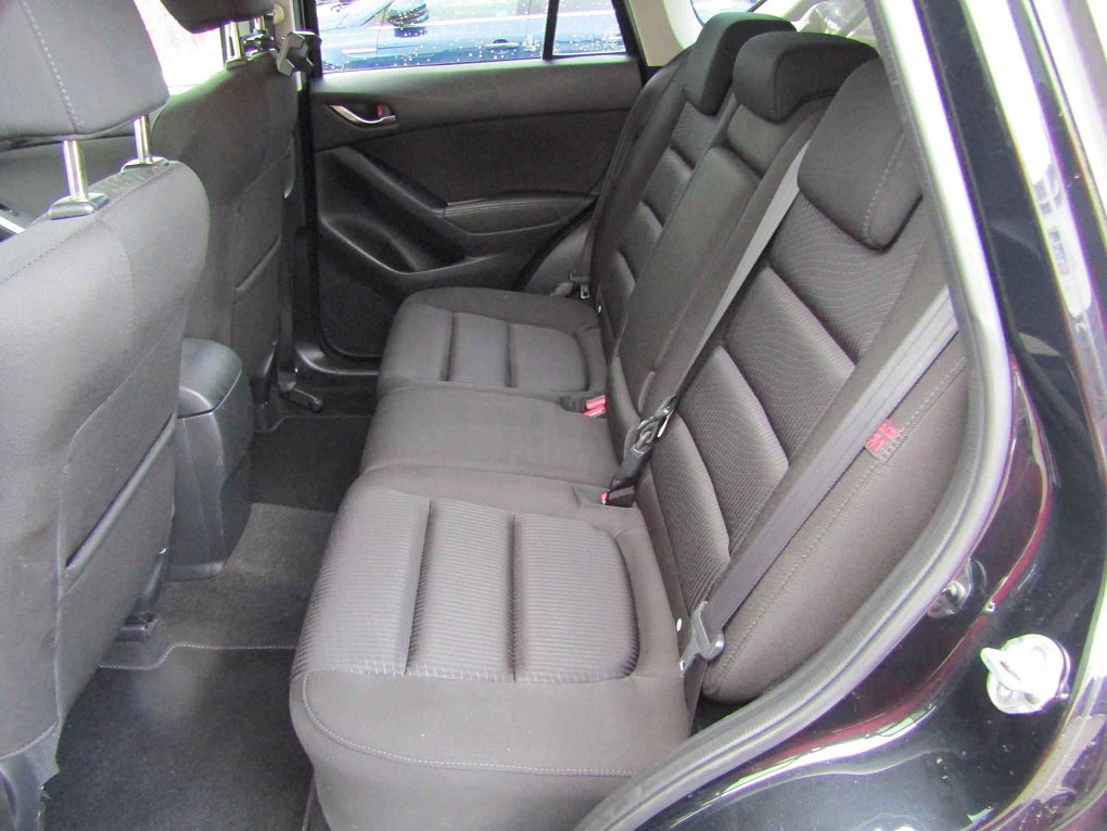 Mazda CX-5 2.0i  4x4