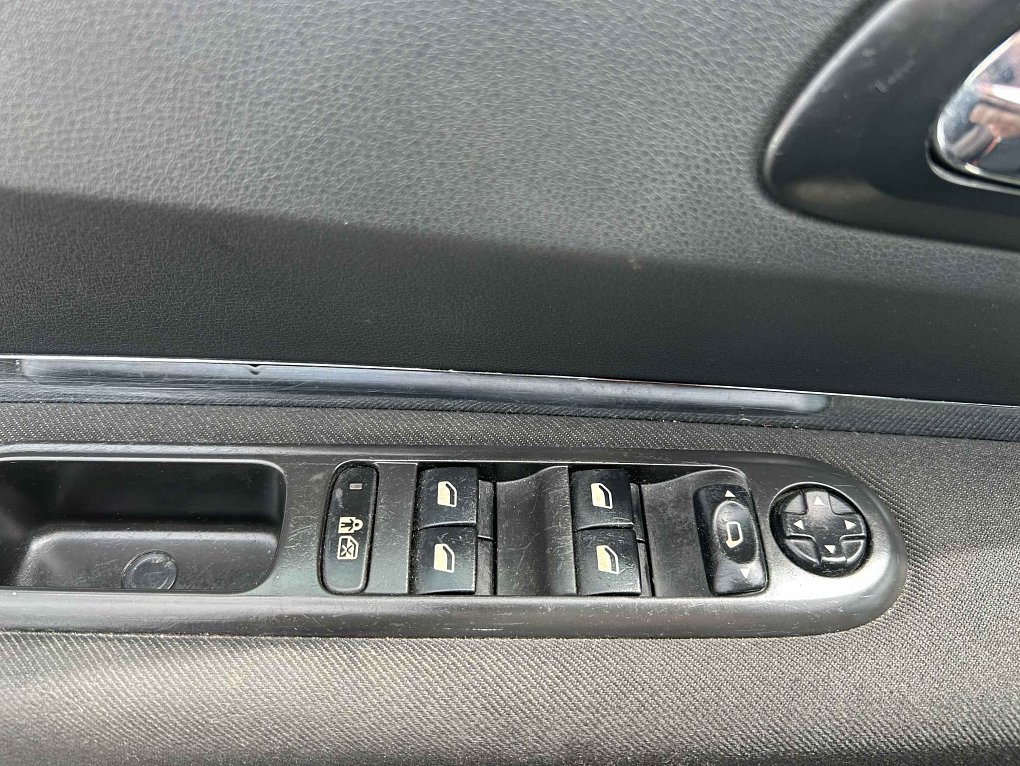 Peugeot 3008 1.6 HDi 