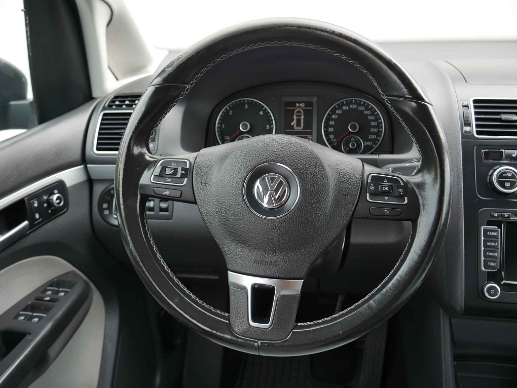 Volkswagen Touran 2.0TDi 