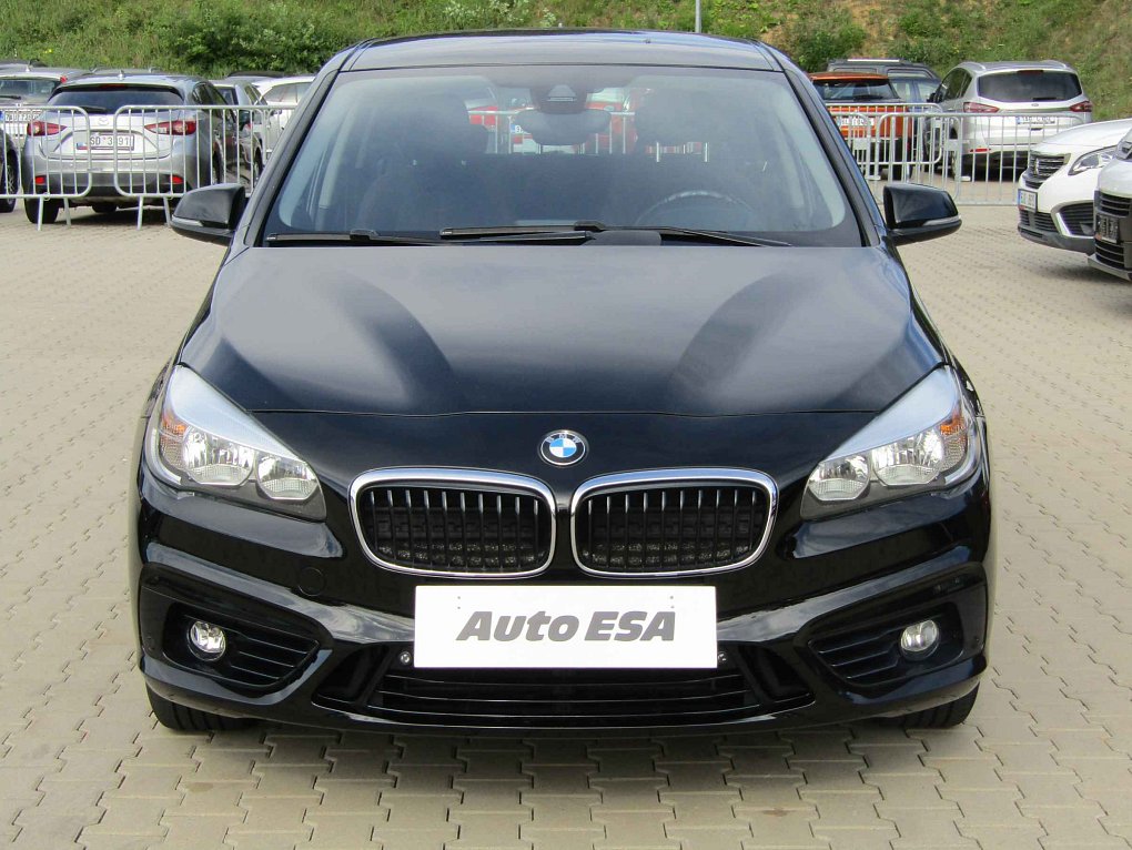 BMW Řada 2 2.0D 