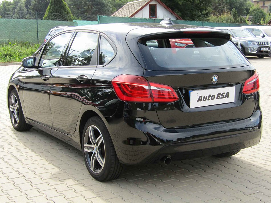 BMW Řada 2 2.0D 