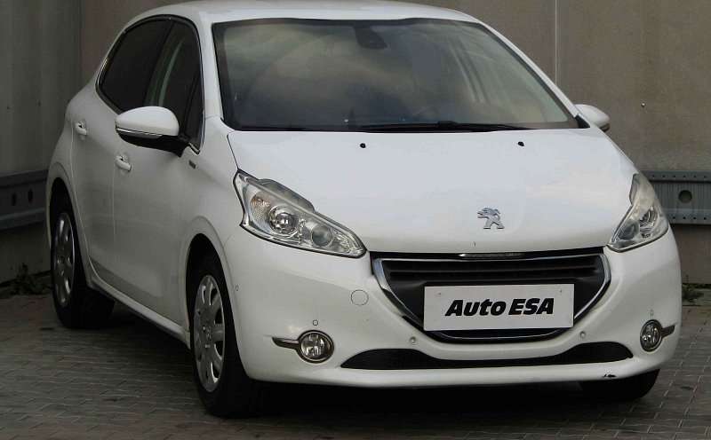 Peugeot 208 1.2PT 
