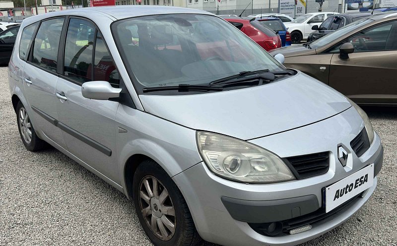 Renault Scénic 1.9 dCi 
