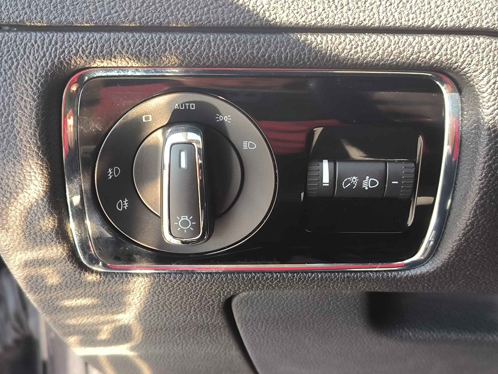 Škoda Superb II 1.6 TDi 