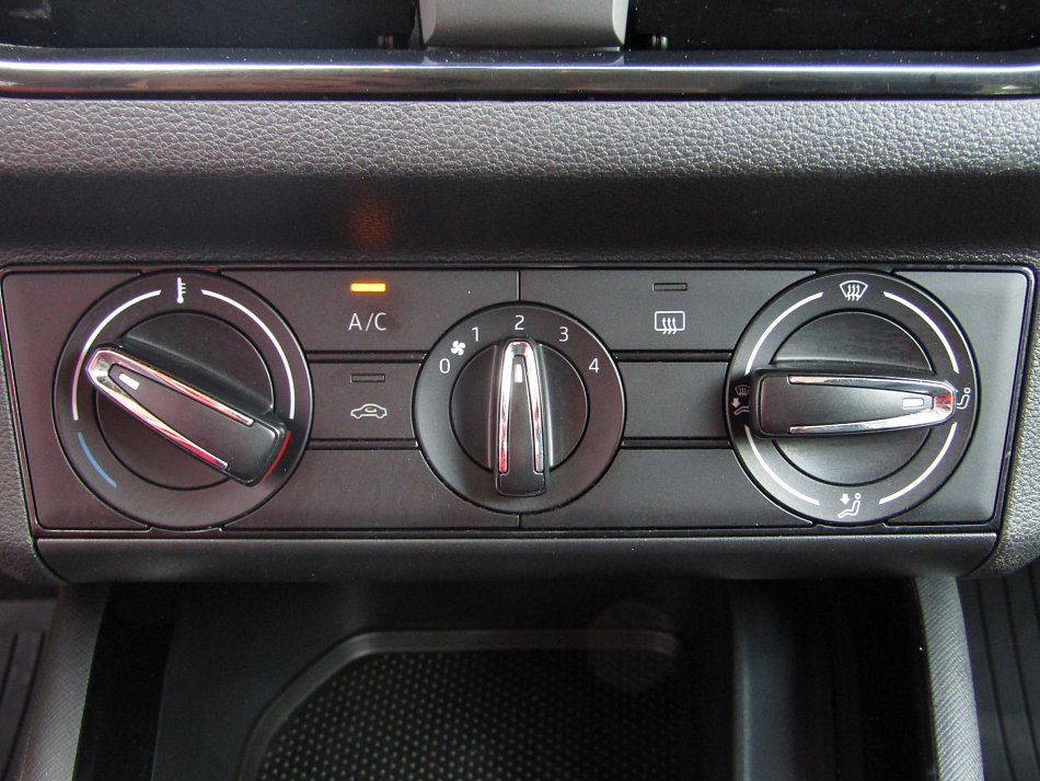 Škoda Kamiq 1.0TSi Ambition