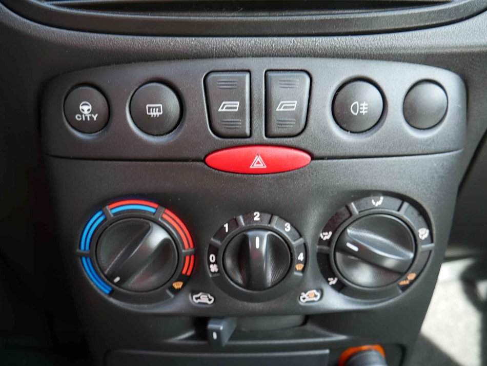 Fiat Punto 1.2i 