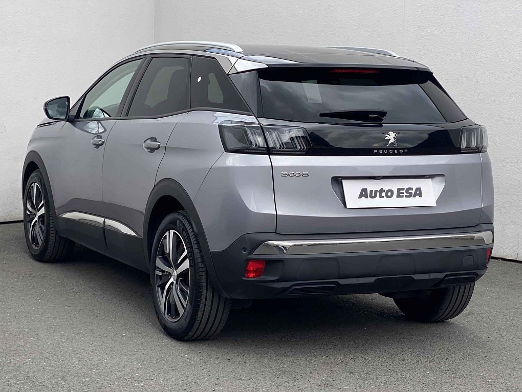 Peugeot 3008 1.2PT Allure