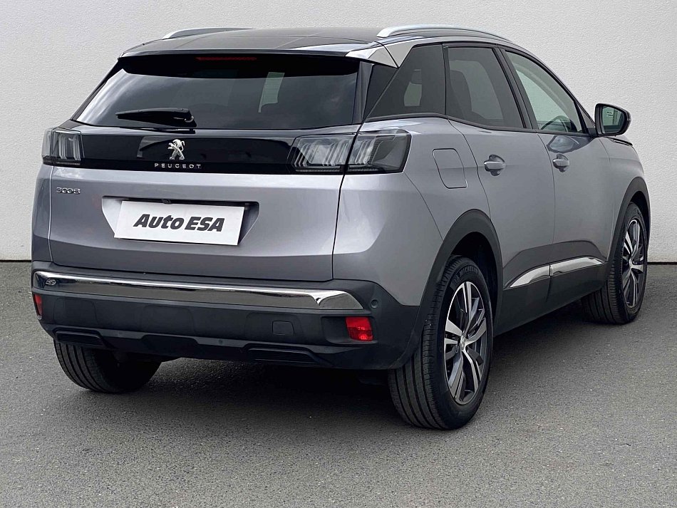 Peugeot 3008 1.2PT Allure