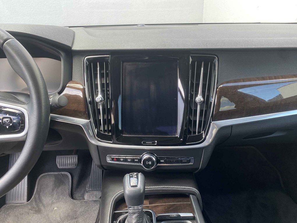Volvo S90 2.0 T5 