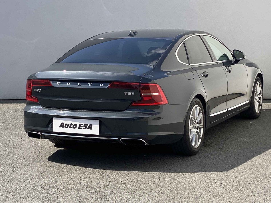 Volvo S90 2.0 T5 