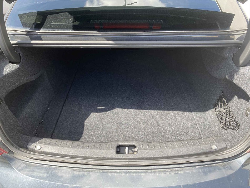 Volvo S90 2.0 T5 