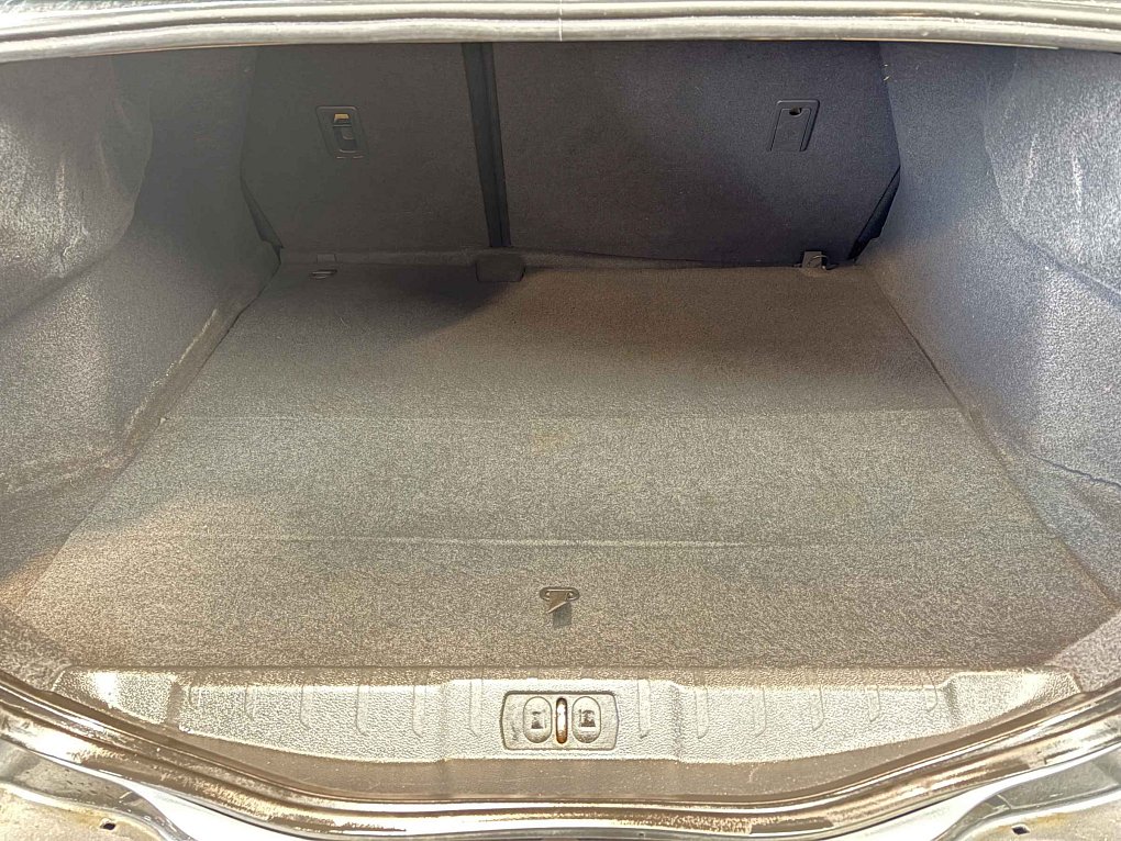 Peugeot 508 1.6i 