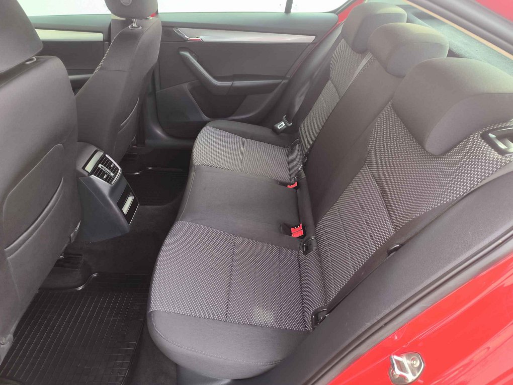 Škoda Octavia III 2.0 TDi Ambition