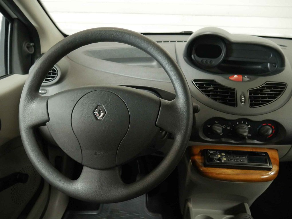 Renault Twingo 1.1i 