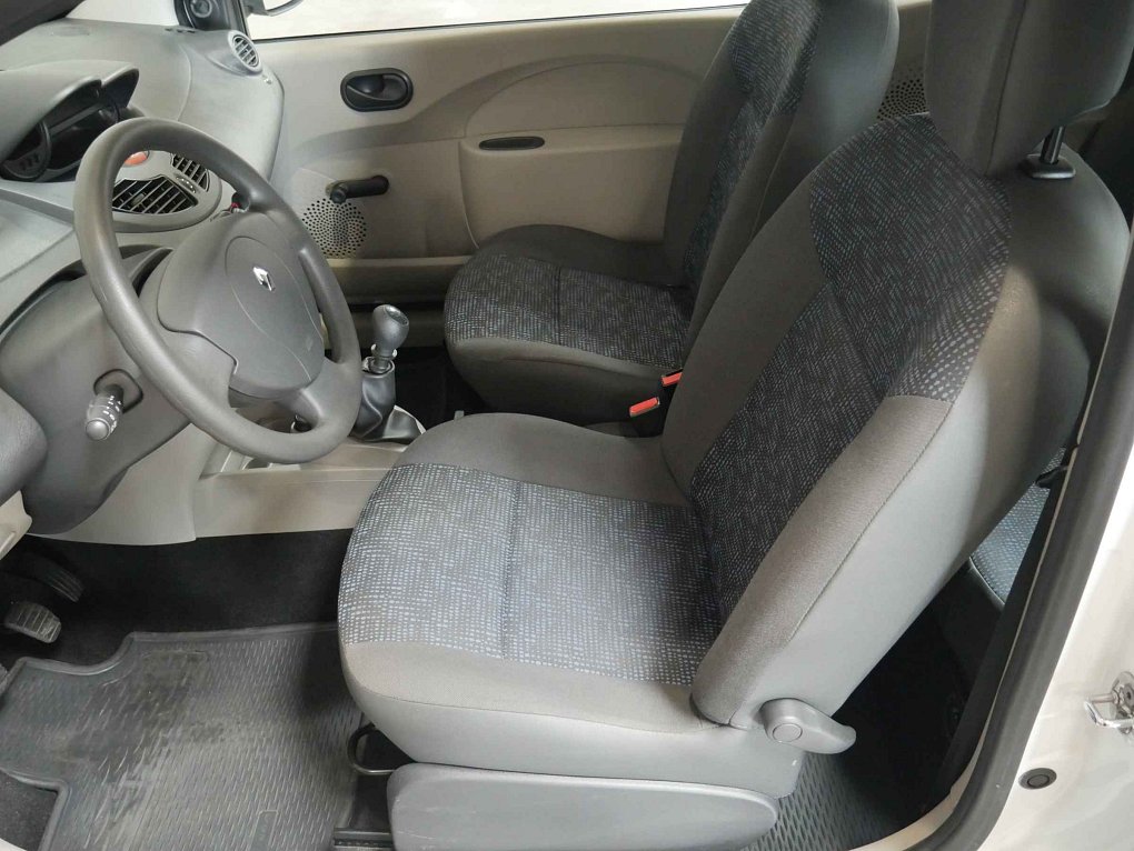 Renault Twingo 1.1i 