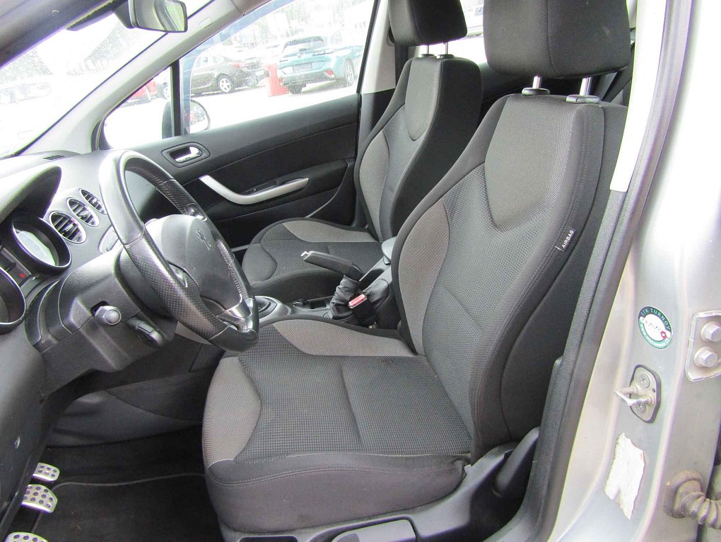 Peugeot 308 1.6VTi 