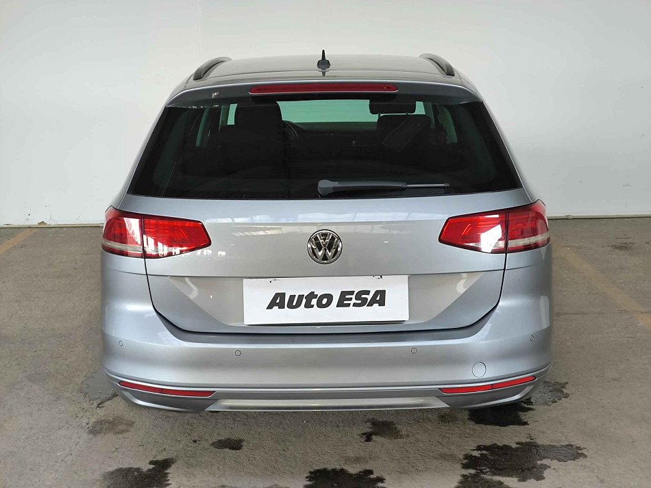 Volkswagen Passat 1.5 TSi Comfortline