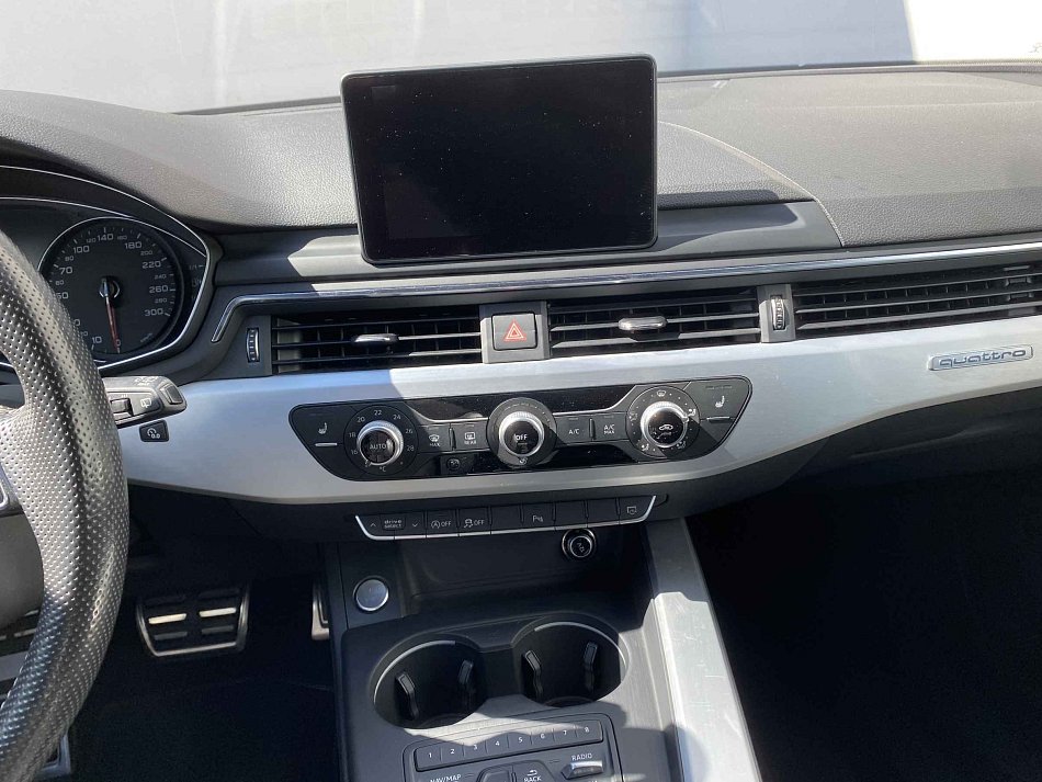 Audi A4 3.0 TDi  quattro