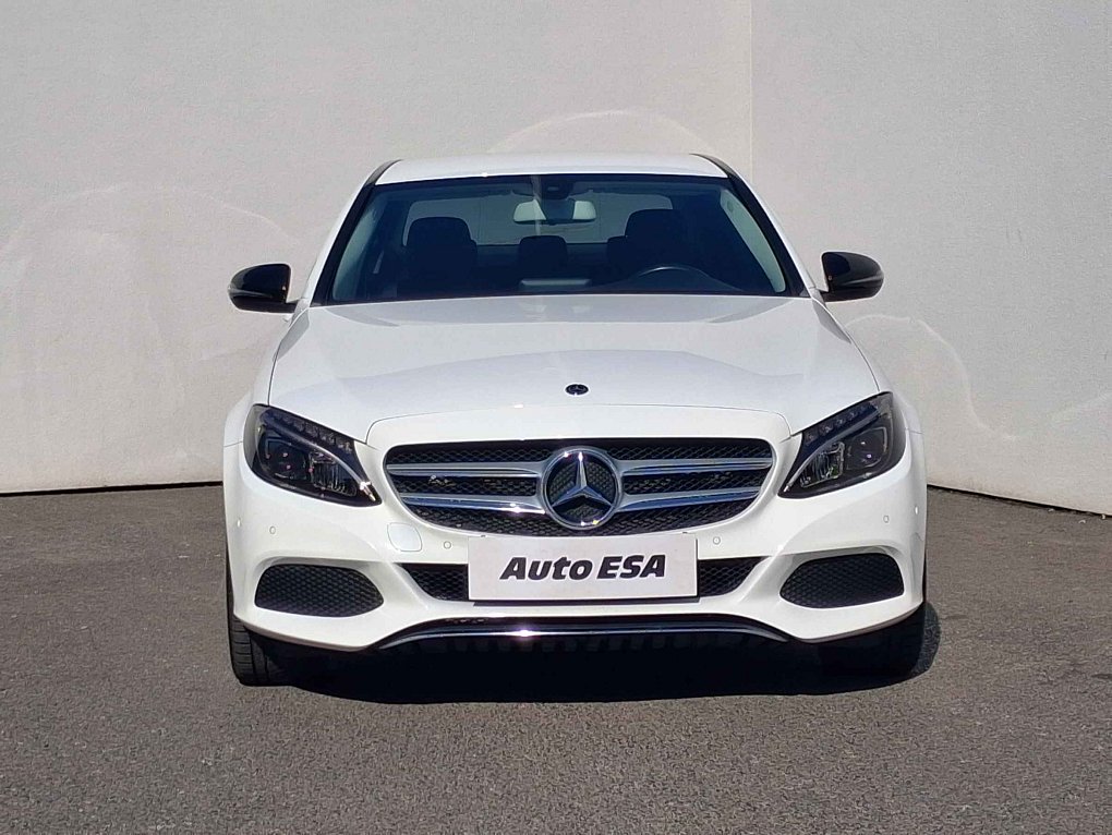 Mercedes-Benz Třída C 2.2 CDi  220d 4matic