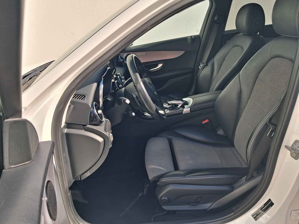 Mercedes-Benz Třída C 2.2 CDi  220d 4matic
