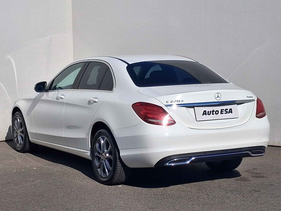 Mercedes-Benz Třída C 2.2 CDi  220d 4matic