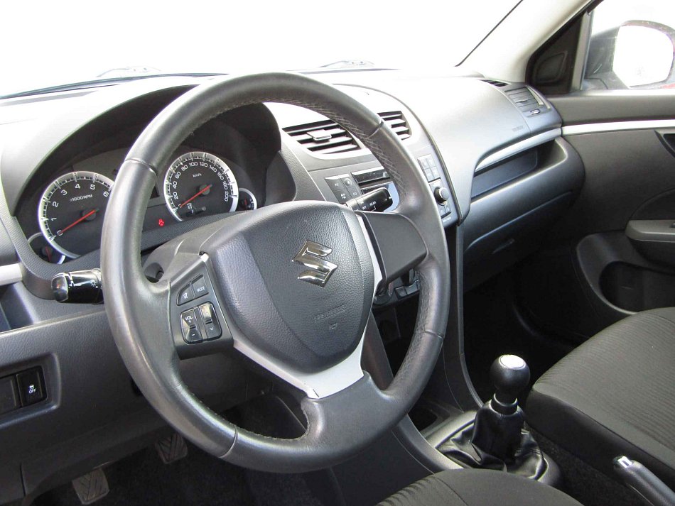 Suzuki Swift 1.2i 