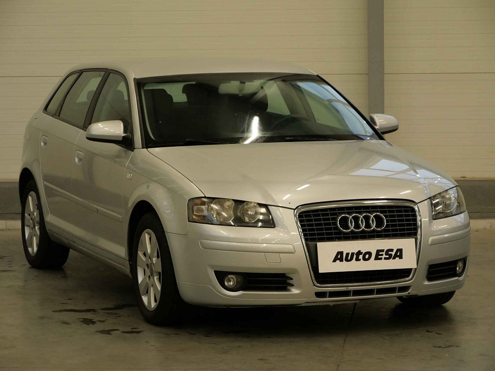 Audi A3 1.6i 