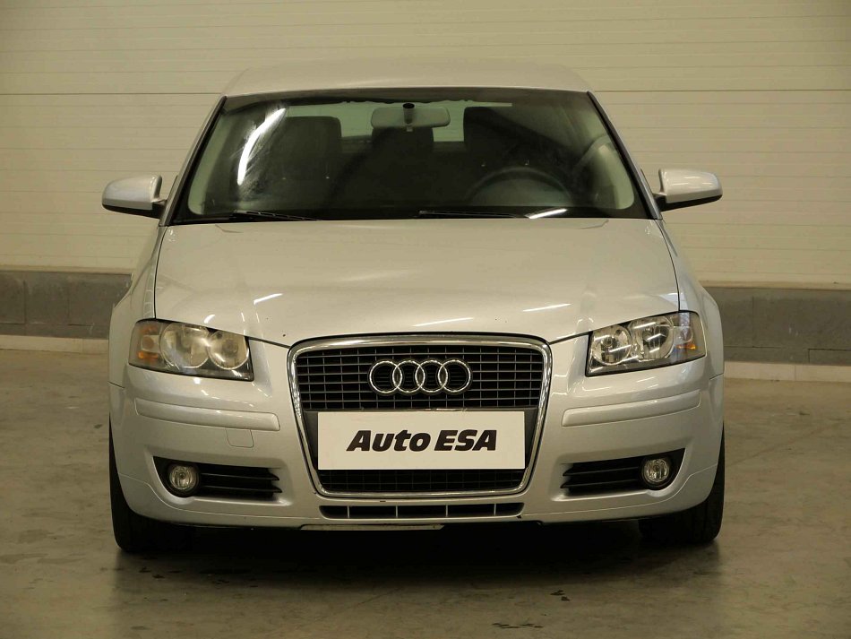 Audi A3 1.6i 