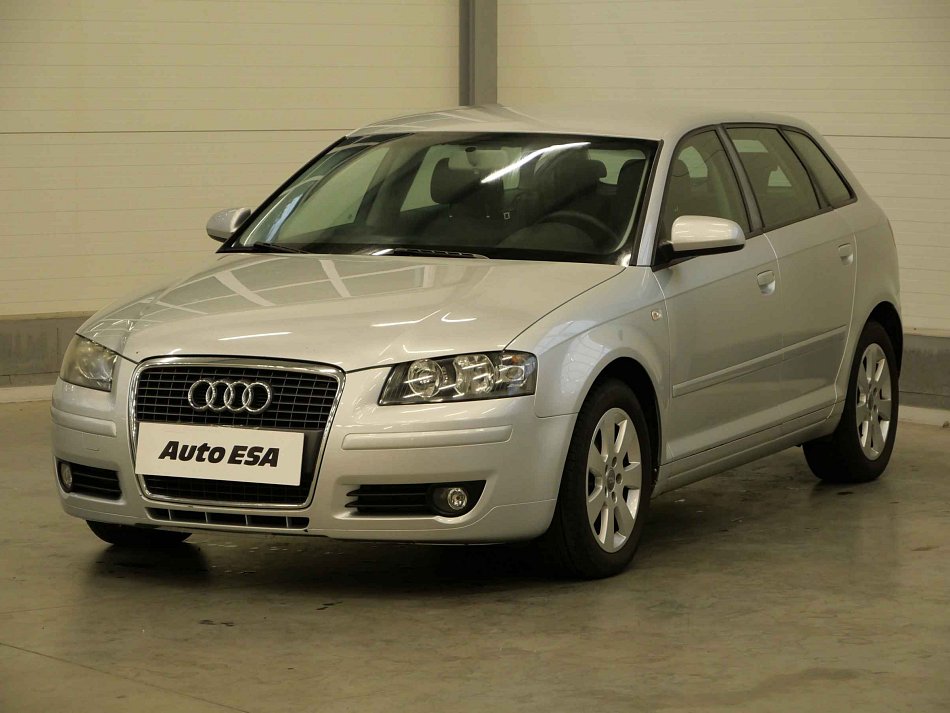 Audi A3 1.6i 