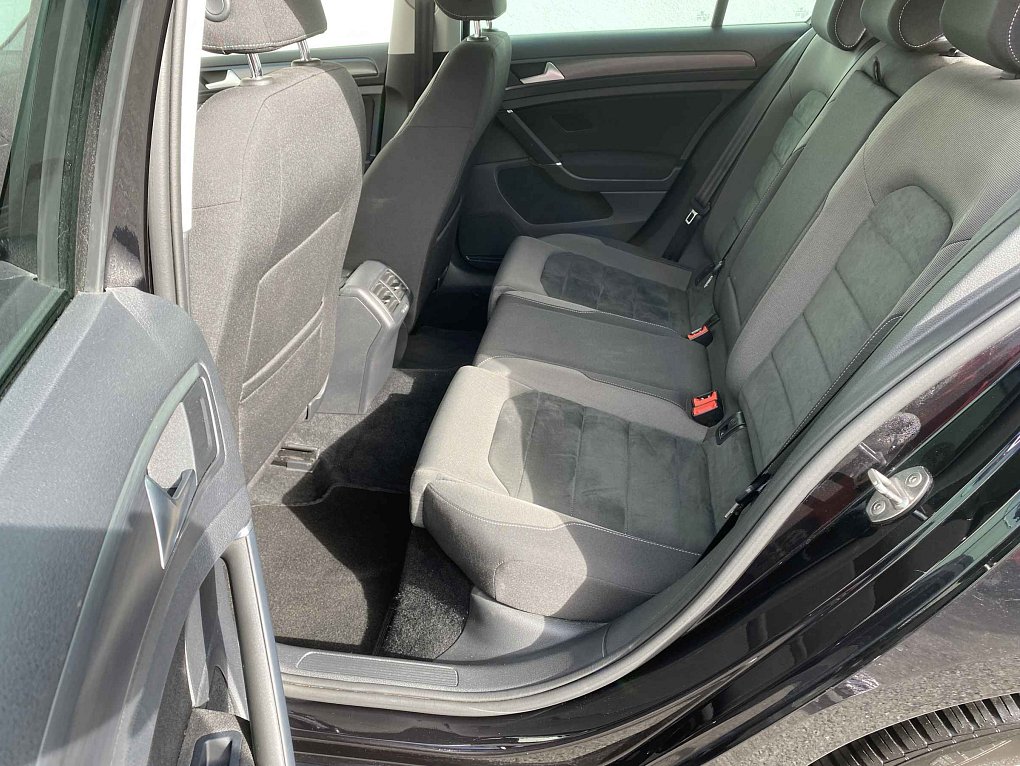 Volkswagen Golf 1.5 TSi Comfortline