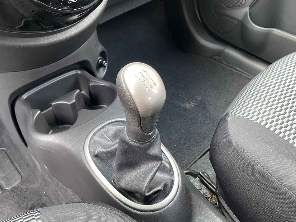 Nissan Micra 1.2 i Acenta