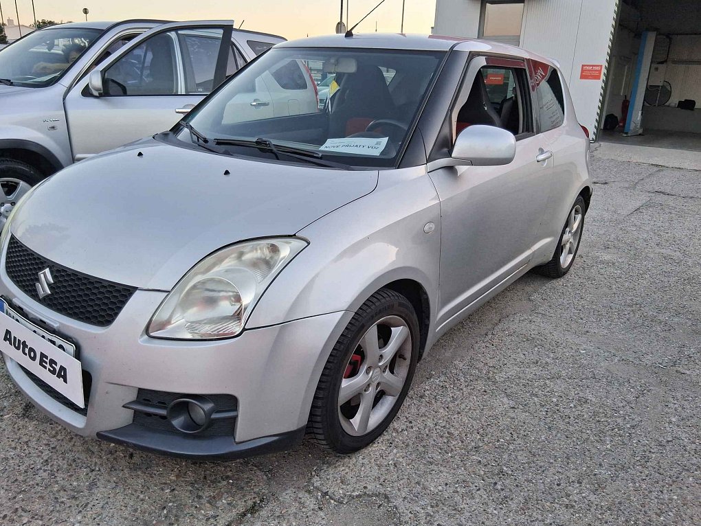 Suzuki Swift 1.6i 
