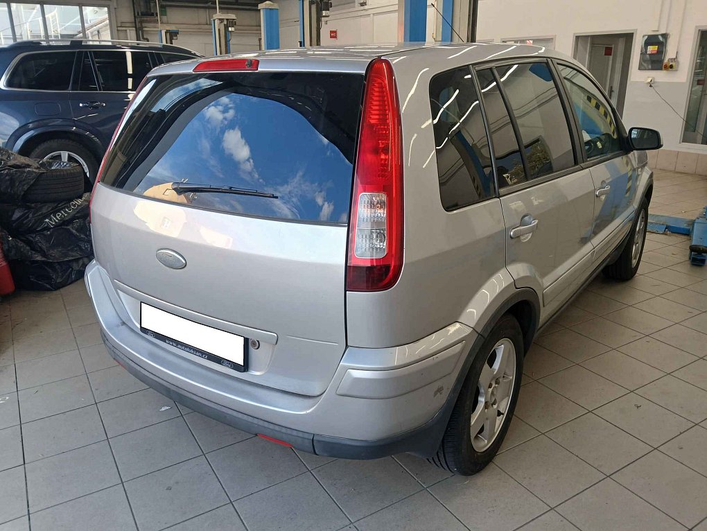Ford Fusion 1.6 i 