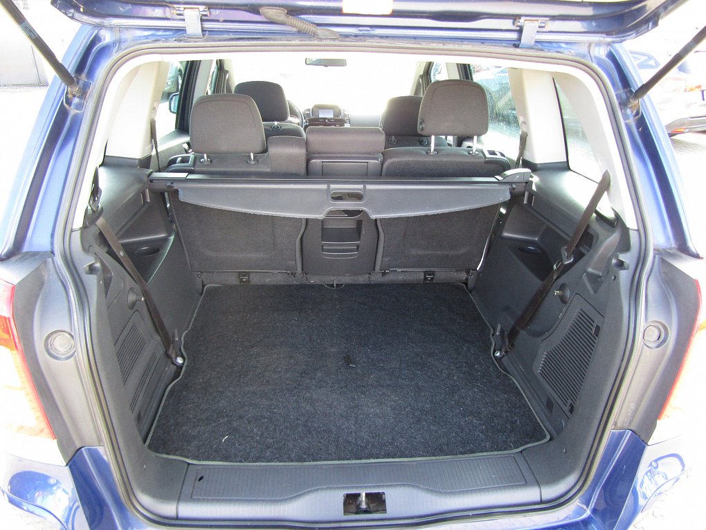 Opel Zafira 1.8 i 