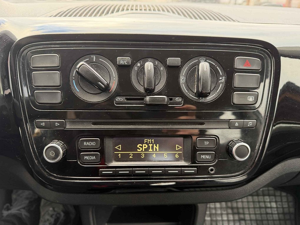 Volkswagen Up! 1.0i 