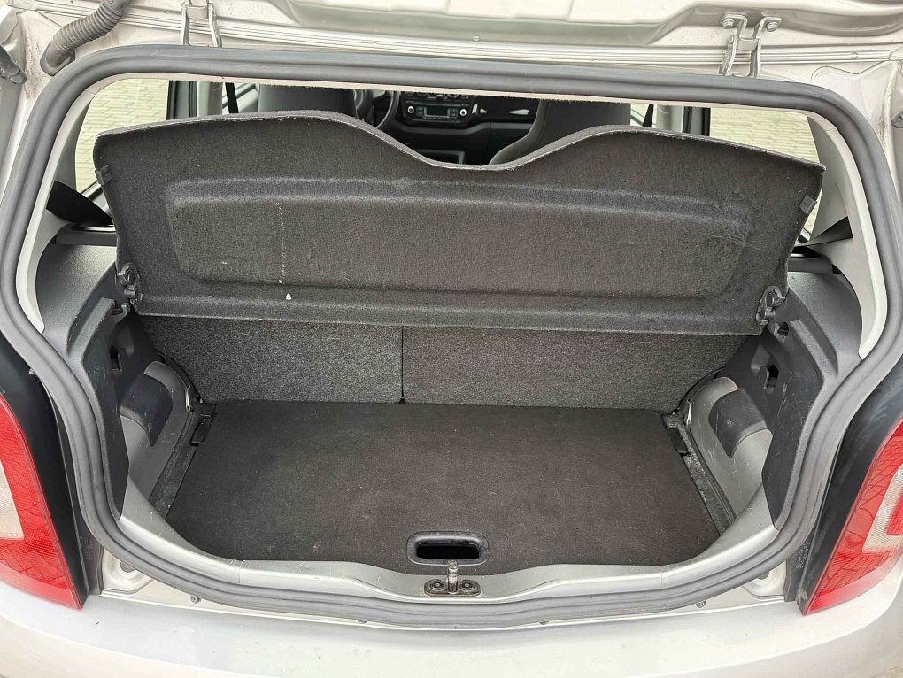 Volkswagen Up! 1.0i 