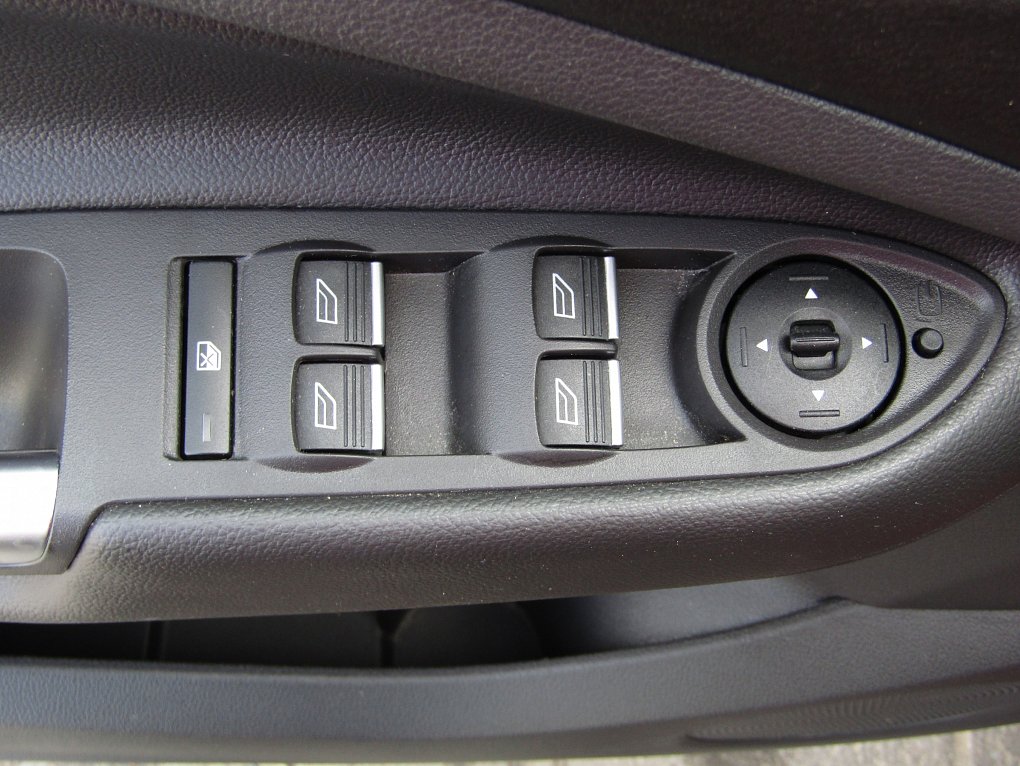 Ford Kuga 1.5EB Trend Plus
