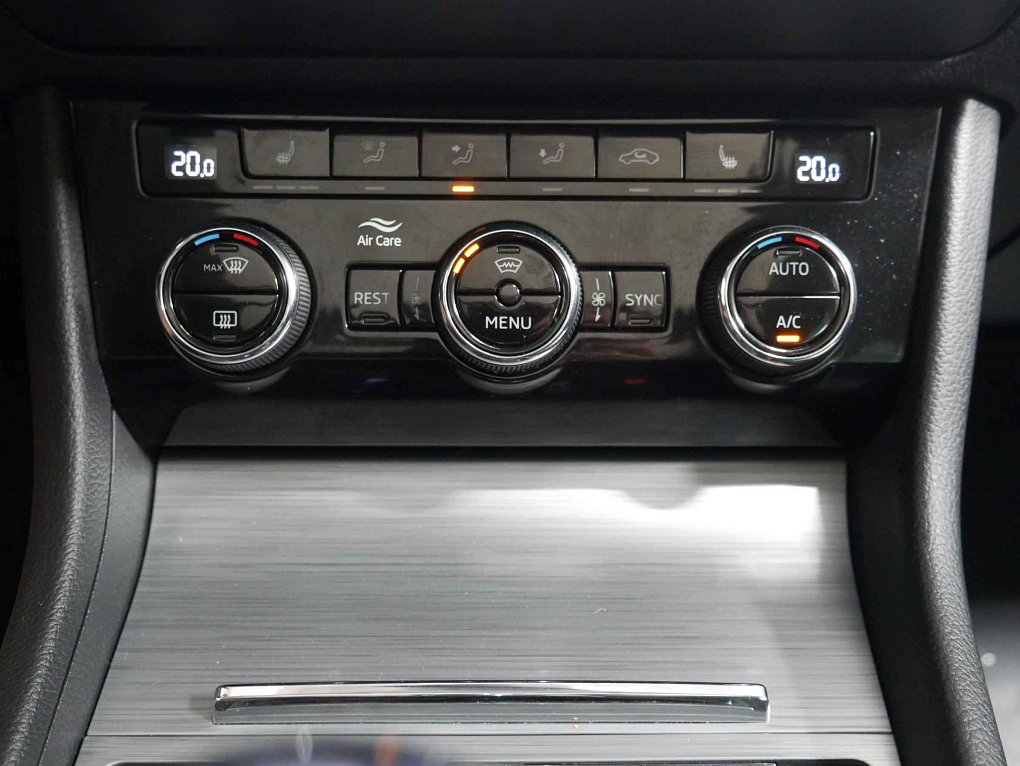 Škoda Superb III 1.6 TDi Style