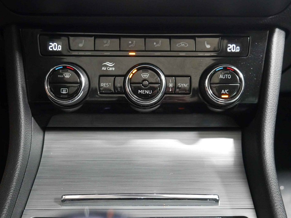 Škoda Superb III 1.6 TDi Style